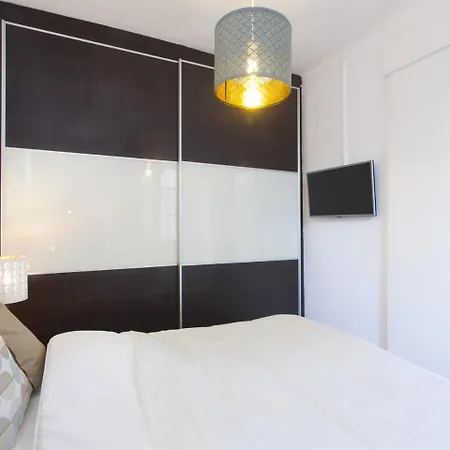 Sunny Poblesec Daire